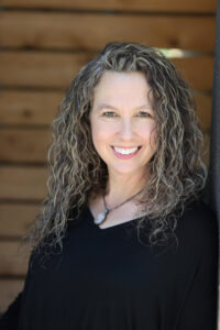 Angela Everett PhD Waco - Illuminating the Bible